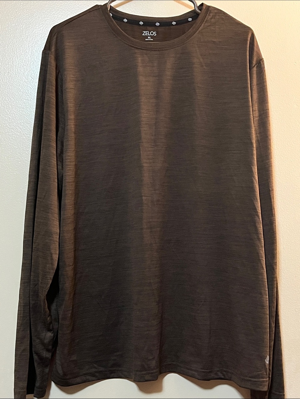 ZELOS Men's Long Sleeve Crew Neck Shirt - Chocolate Brown